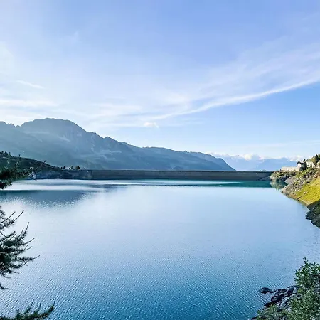 Olympic R4 By Interhome ננדה